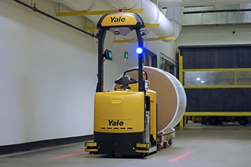 Key factors when choosing an AGV supplier